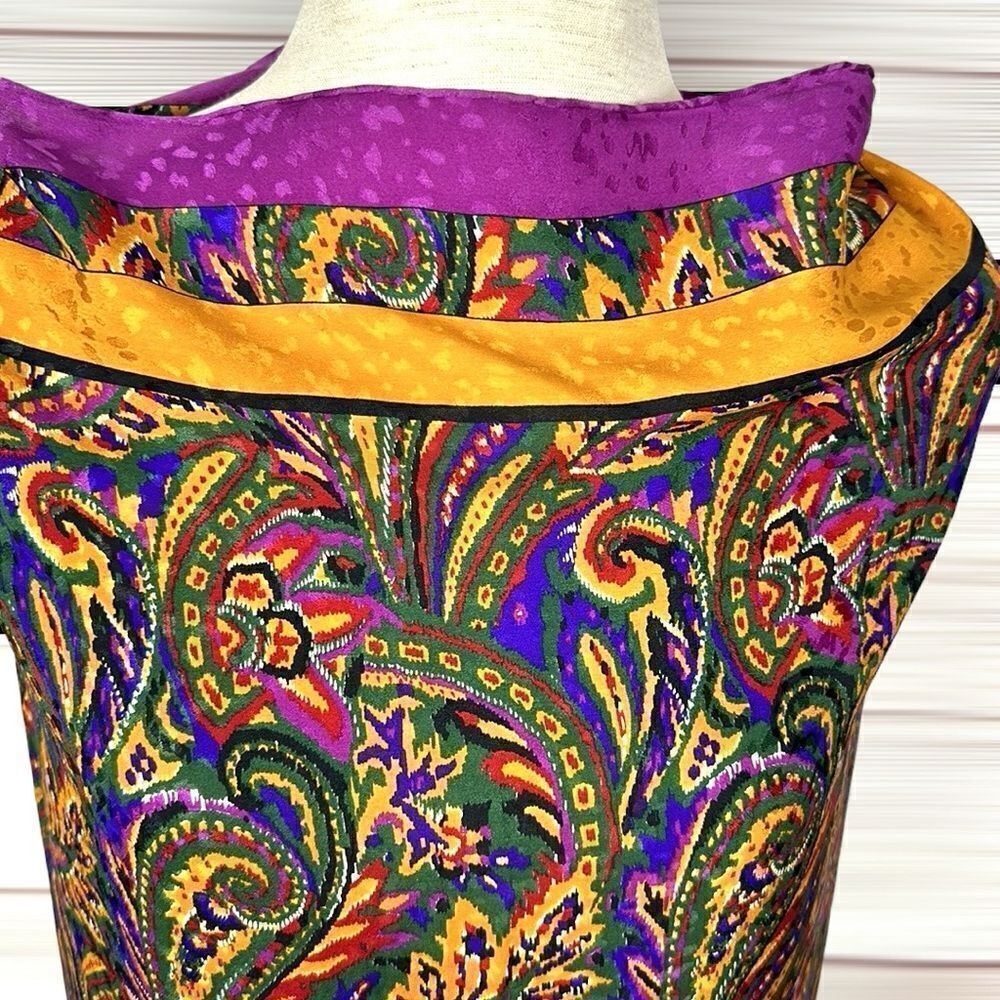 GIVENCHY for The Leadings Hotels of World Silk Scarf Purple Gold Hand Rolled - Picture 4 of 10